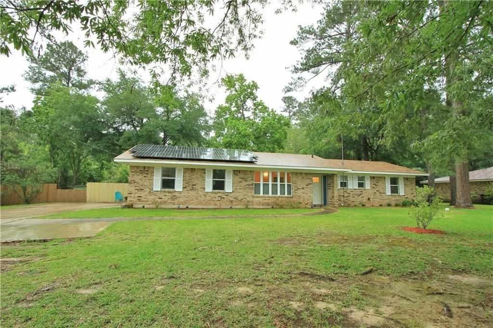 2827 Old Marksville Hwy, Pineville, LA 71360 - photo 1