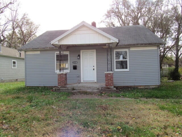 2114 E Cairo St, Springfield, MO 65802 - photo 1