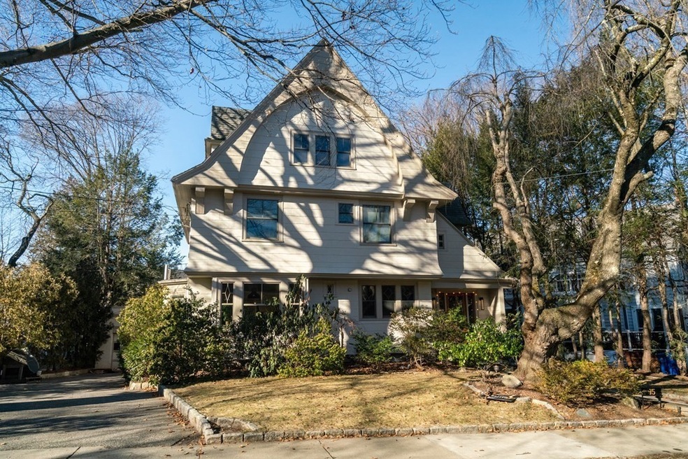 15 Furber Ln, Newton Center, MA 02459 - photo 1