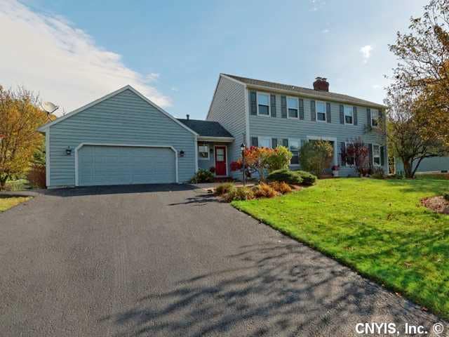 Exterior Front Spacious home in a fabulous locatio