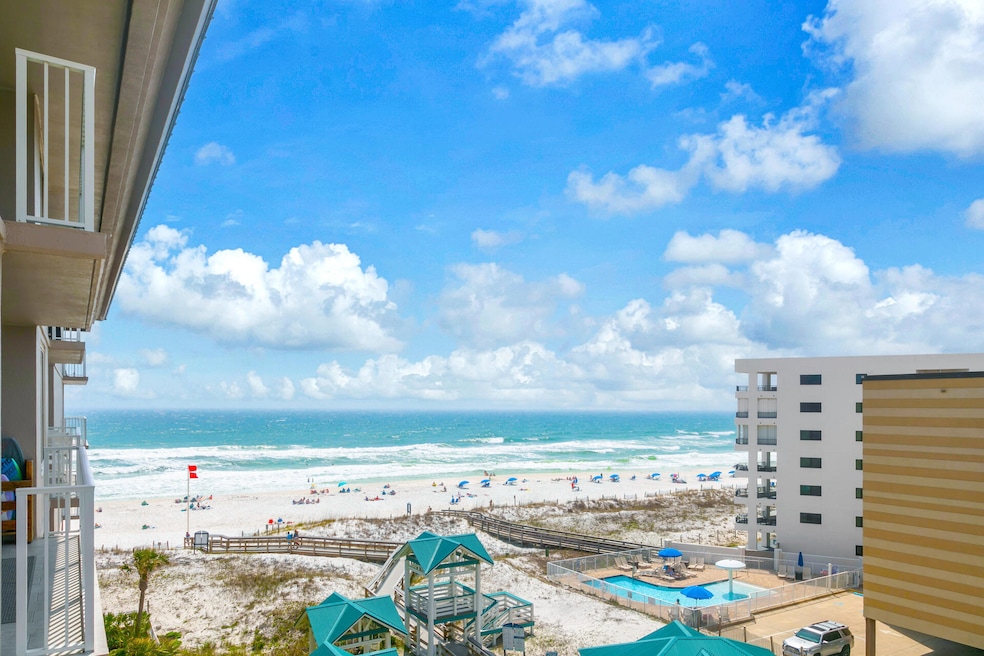 For Sale $525,000 • Co-Listing Agent