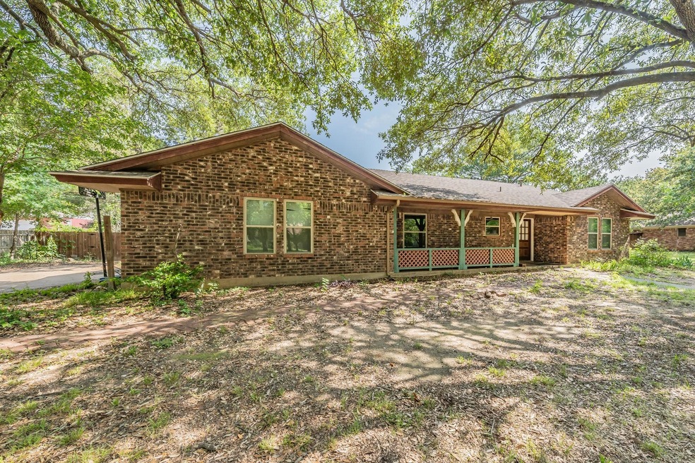 112 Timberline Dr N, Colleyville, TX 76034 - photo 1