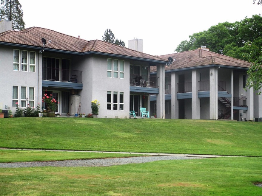 815 Pine St unit 13, Rogue River, OR 97537 - photo 1