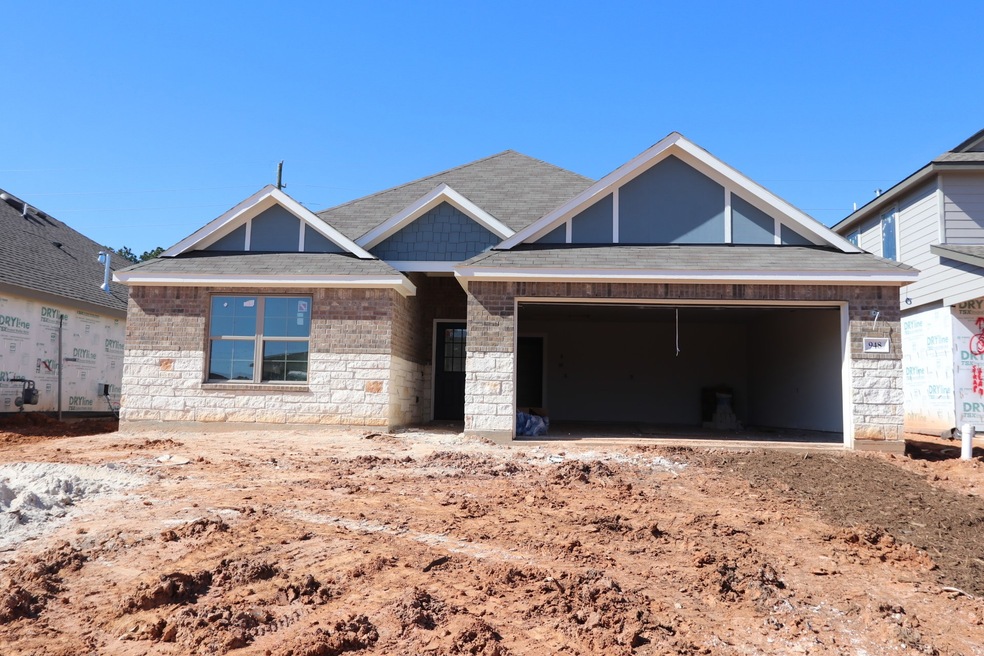 948 Pickering Oak Row, Magnolia, TX 77354 - photo 1
