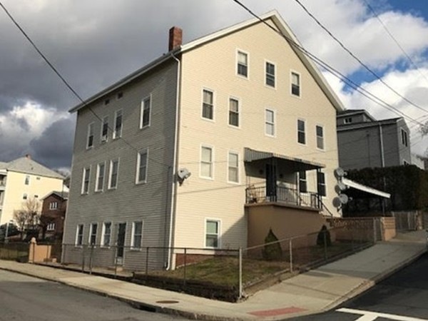 93 Crescent St unit 1E, Fall River, MA 02720 - photo 1