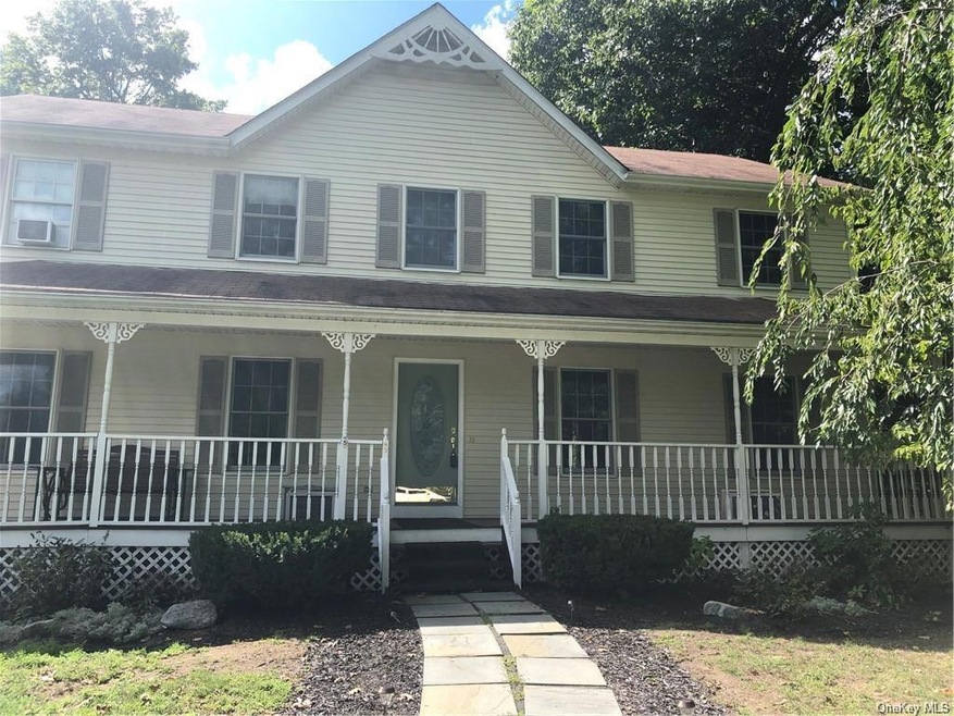 9 Danielle Dr, Wallkill, NY 12589 - photo 1