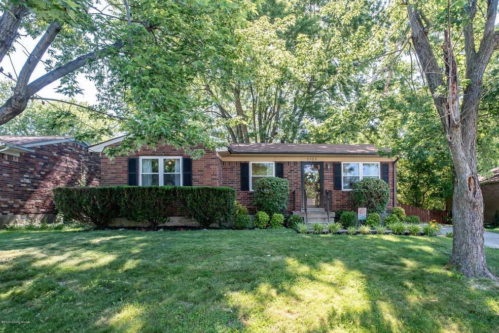 Charming J-Town Ranch