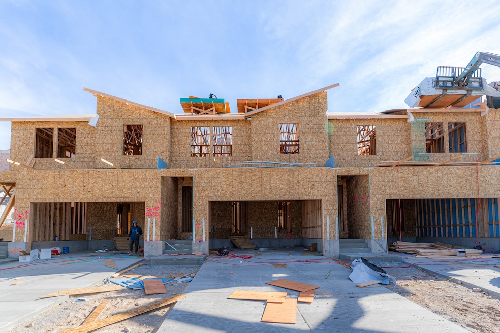 4809 Olive Ave unit 417, Mapleton, UT 84664 - photo 1