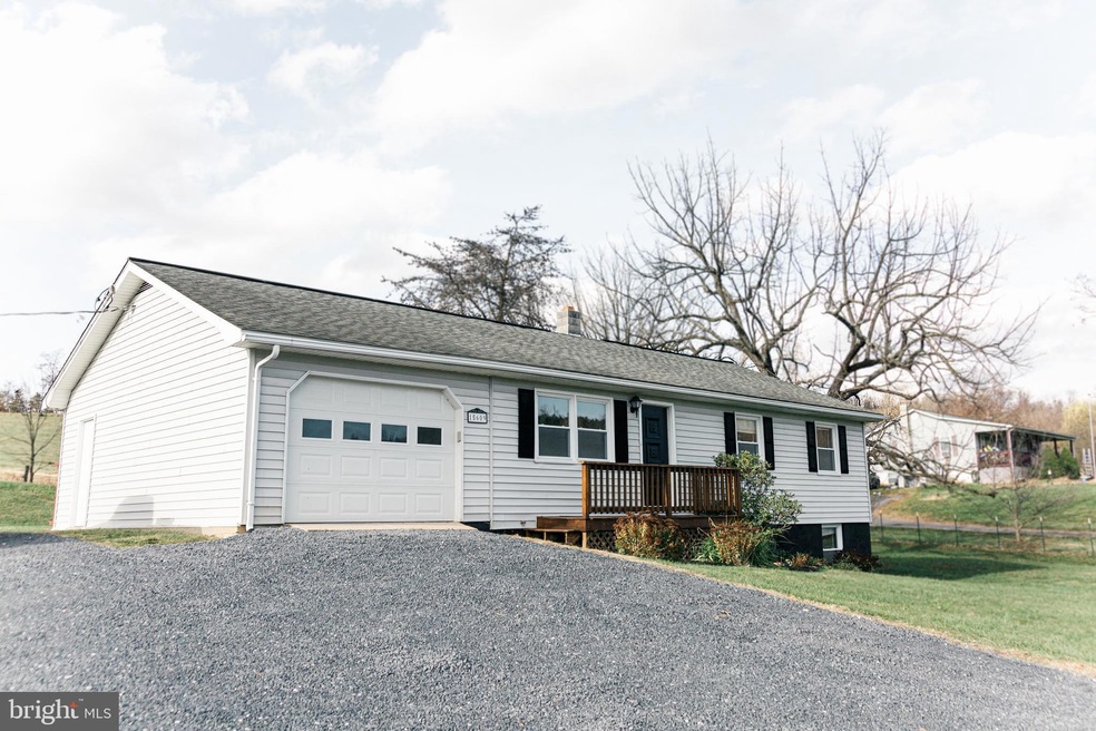 15609 Senedo Rd, Edinburg, VA 22824 - photo 1