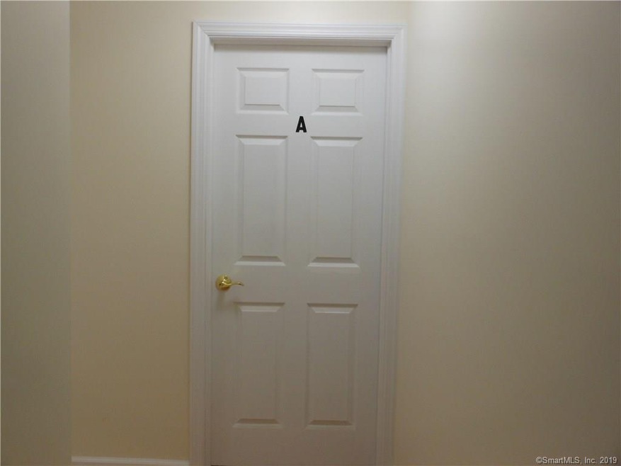 277 Whisconier Rd unit A, Brookfield, CT 06804 - photo 1