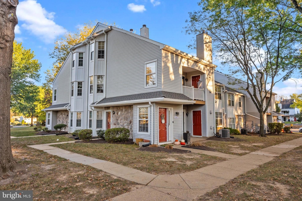 105 Hopkins Ct unit 744A, Southampton, PA 18966 - photo 1