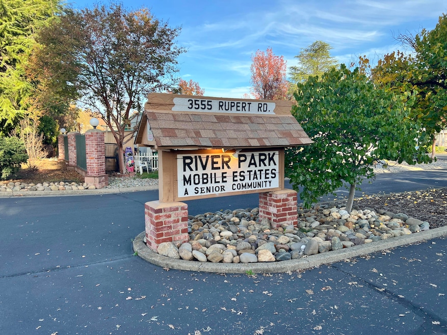 River Park Mobile Entrance
