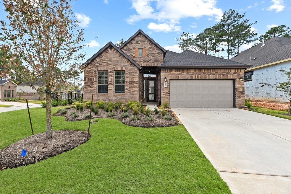 1938 Hickory St, Tomball, TX 77375 - photo 1