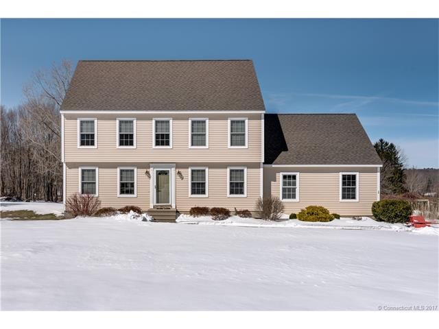 Gorgeous Front View of this Gorgeous Colonial - se