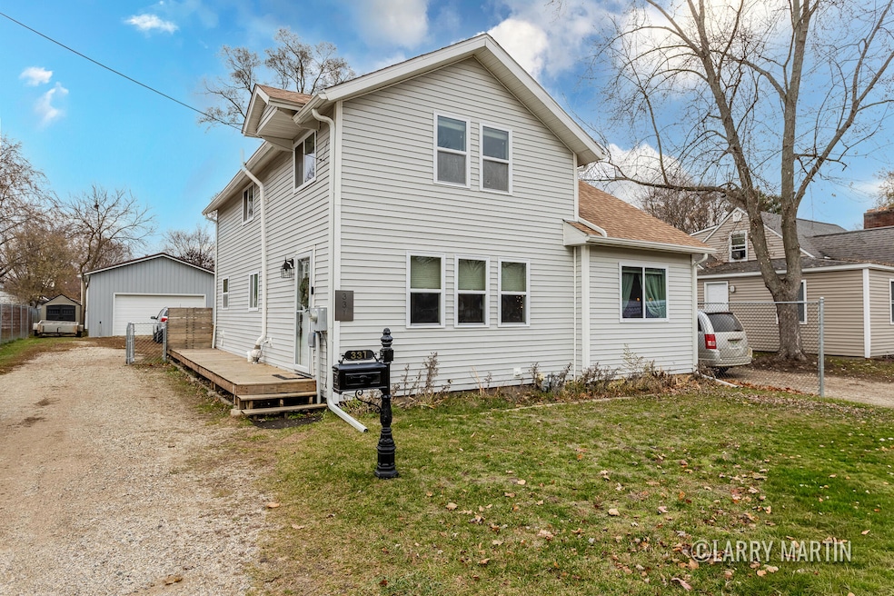 331 E Morrell St, Otsego, MI 49078 - photo 1