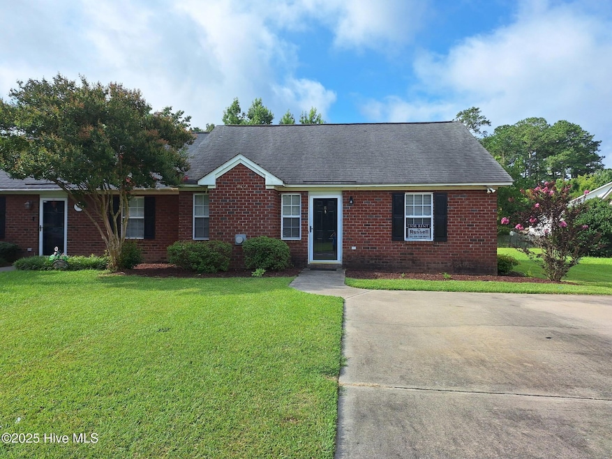 For Rent $1,250/month