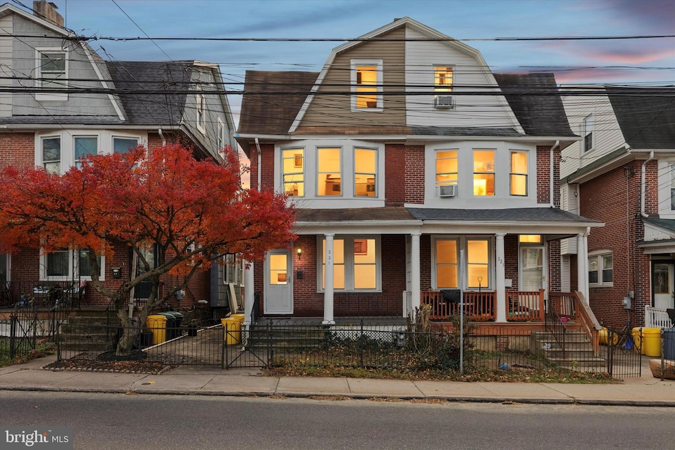 221 Ardmore Ave, Ardmore, PA 19003 - photo 1