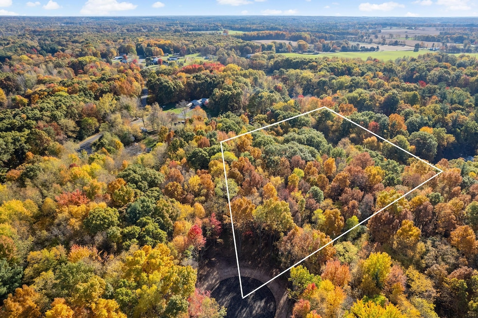 10790 14 Mile Rd NE, Rockford, MI 49341 - photo 1