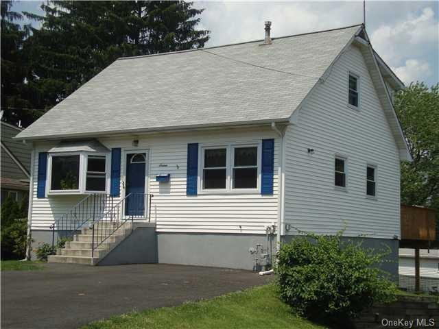 16 Tavarone St, Garnerville, NY 10923 - photo 1