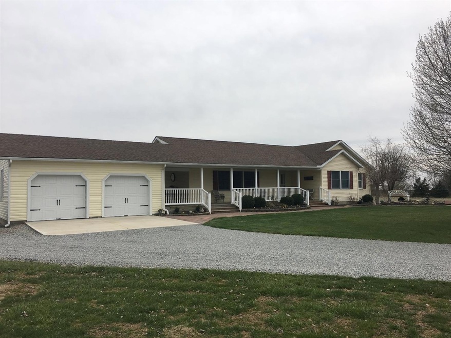 619 Sycamore Rd, Midland, OH 45148 - photo 1