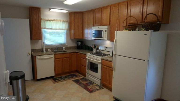 4424 Judith St, Rockville, MD 20853 - photo 1