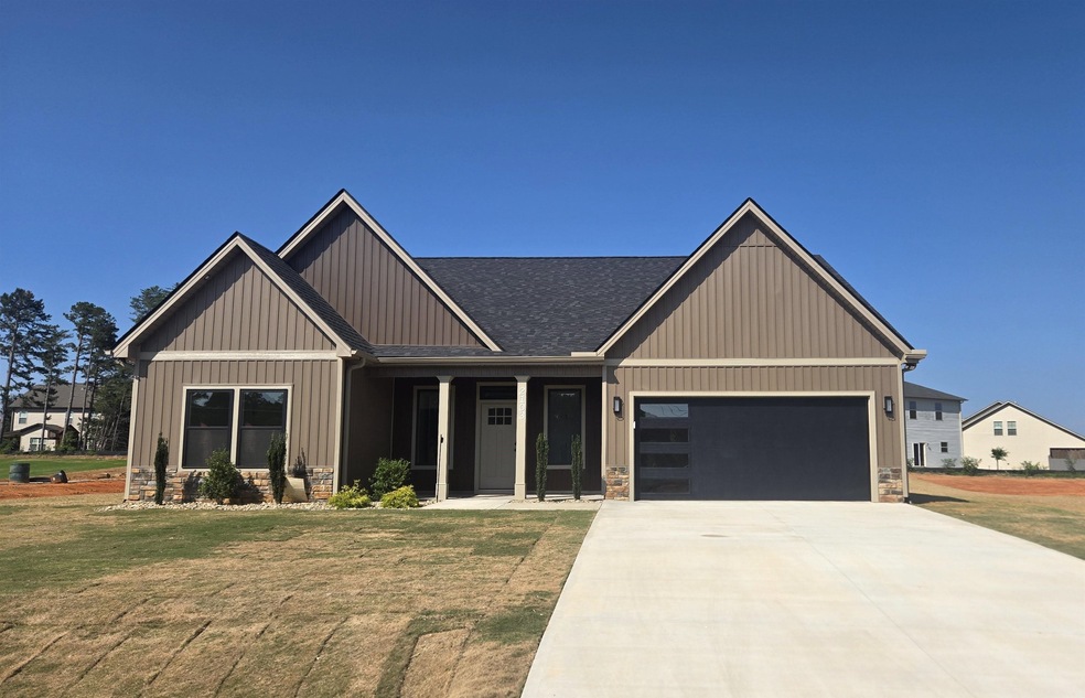 2103 N November Dr, Boiling Springs, SC 29316 - photo 1