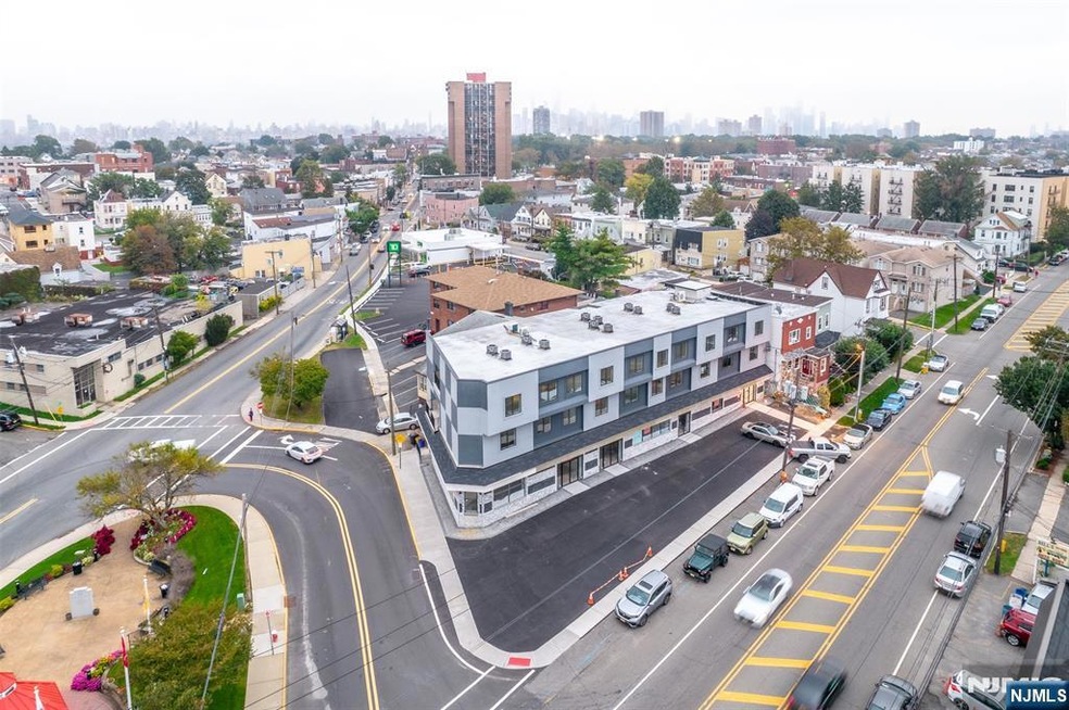 44 Bergen Blvd unit 2, Fairview, NJ 07022 - photo 1
