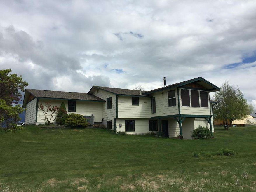 944 Kingfisher Ln, Kalispell, MT 59901 - photo 1