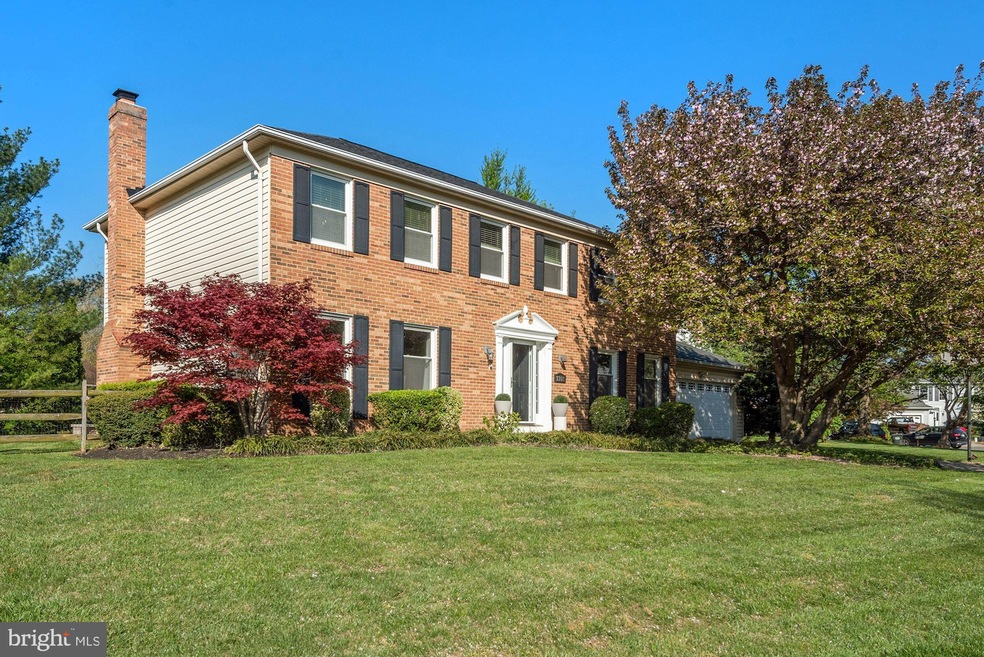 2208 Halter Ln, Reston, VA 20191 - photo 1