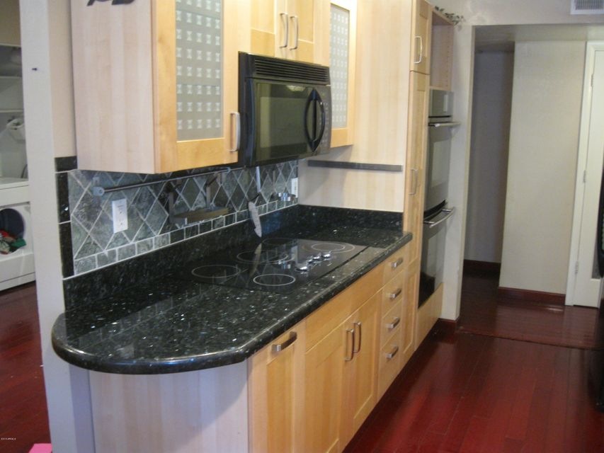 Kitchen 1