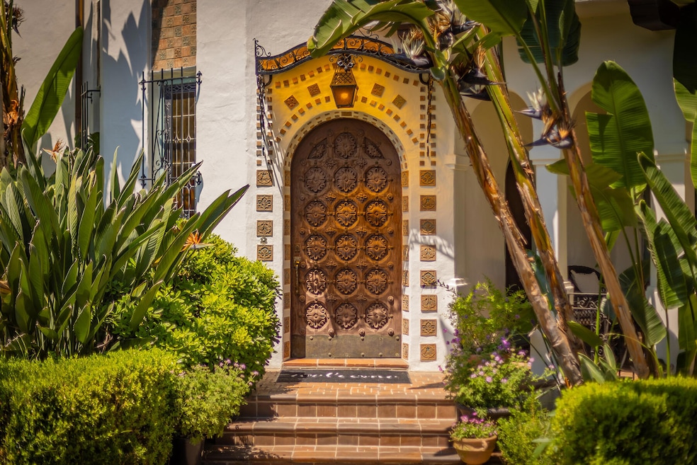S8C_205 S Lomita_004