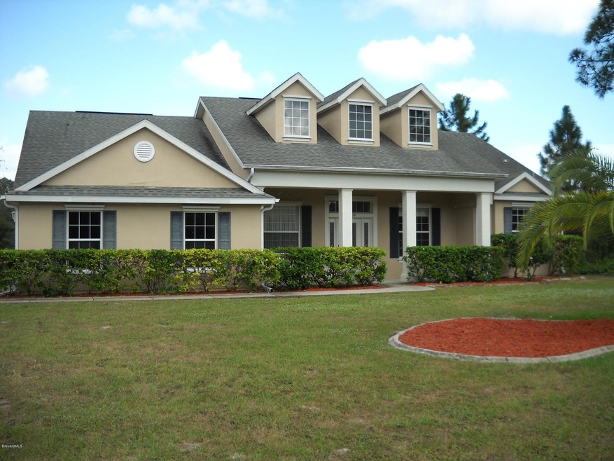 Front exterior view