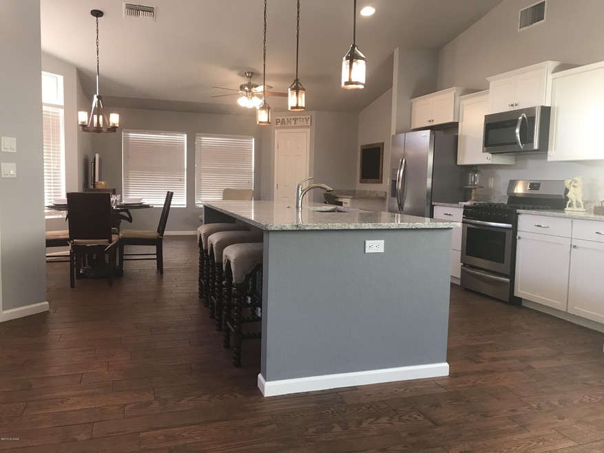 New Cabinets & Granite Counters