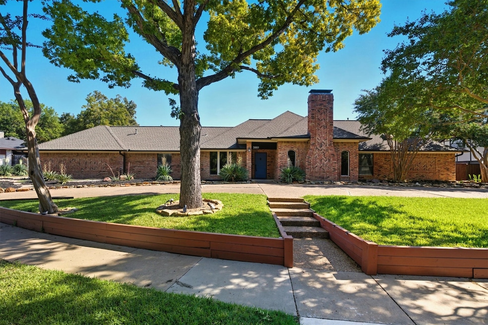 View of front of home with walk path to the front door