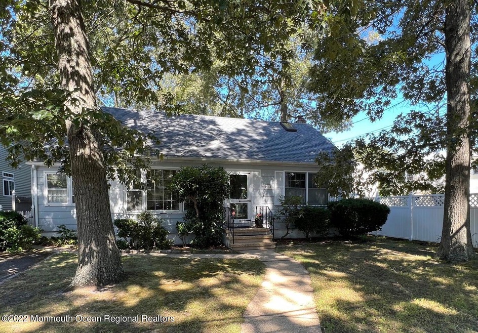 1513 Dorsett Dock
