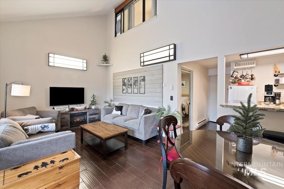 1607 Davis Ave unit B157, McCall, ID 83638 - photo 1