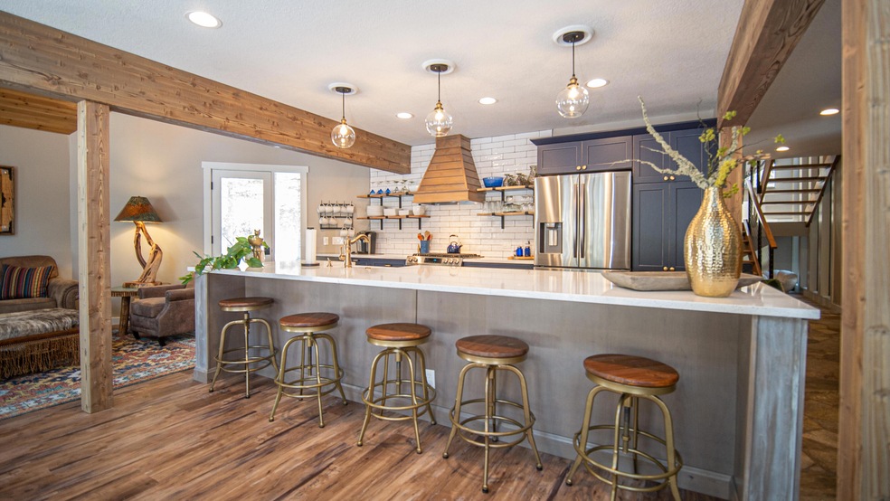 17718 Sparks Ln, Sunriver, OR 97707 - photo 1