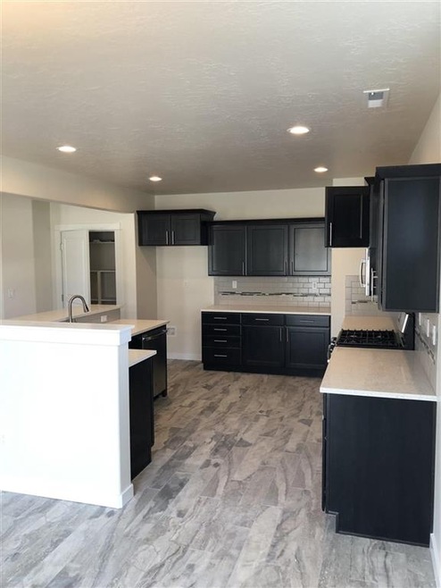 4365 S Silverpine Ave unit 7-12 SC, Boise, ID 83709 - photo 1