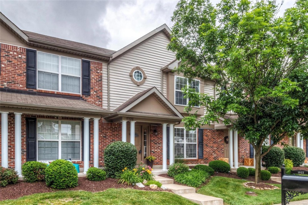 1022 Carpathian Dr, Lake Saint Louis, MO 63367 - photo 1
