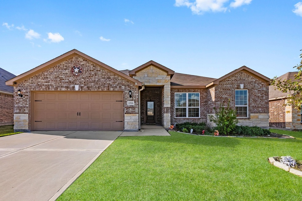 22526 Red Sparrow Dr, Hockley, TX 77447 - photo 1