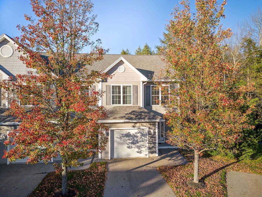 17 Hillside Ln, Newmarket, NH 03857 - photo 1