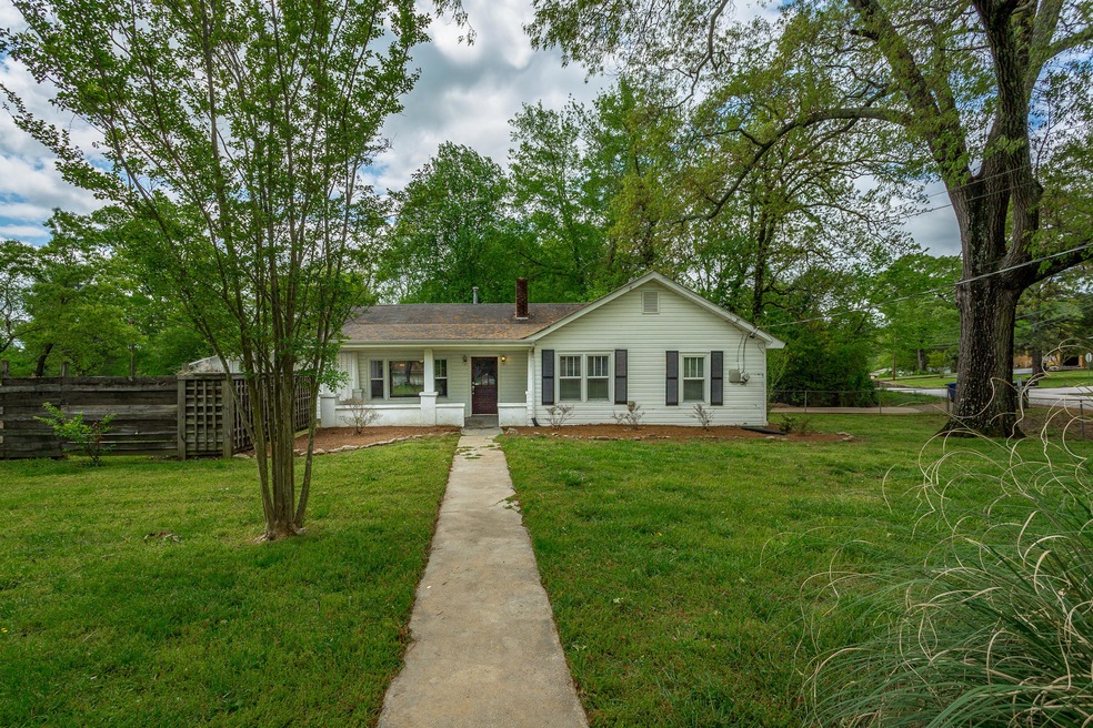 4330 Norcross Road-10