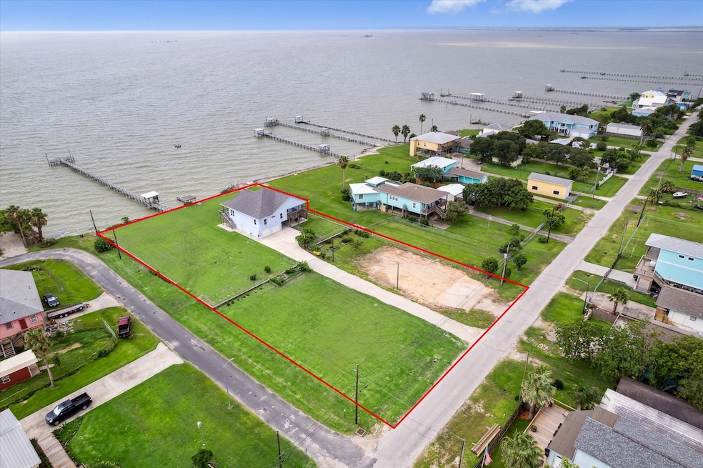 807 5th St, San Leon, TX 77539 - photo 1