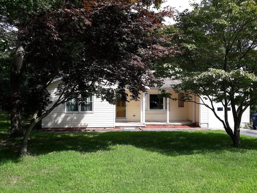 New Front Pic of 6 Pinetree