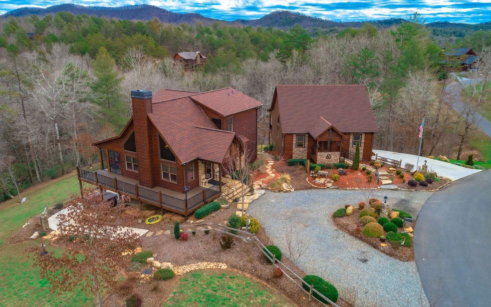 411 Kensington Dr, Mineral Bluff, GA 30559 - photo 1