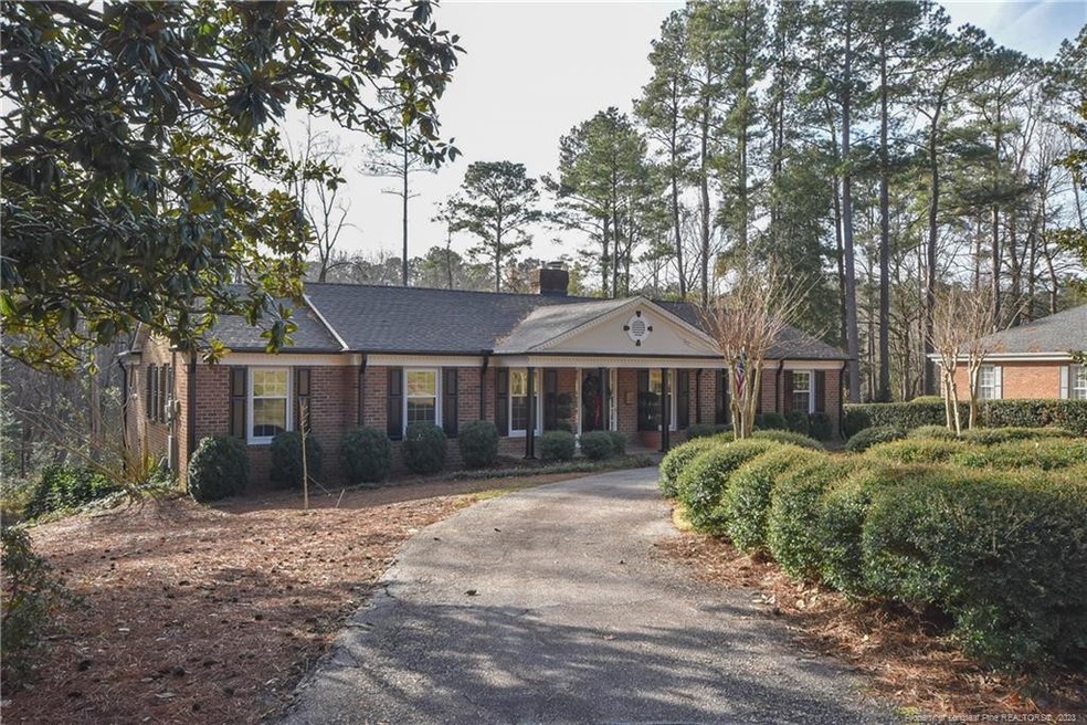 2549 S Edgewater Dr, Fayetteville, NC 28303 - photo 1