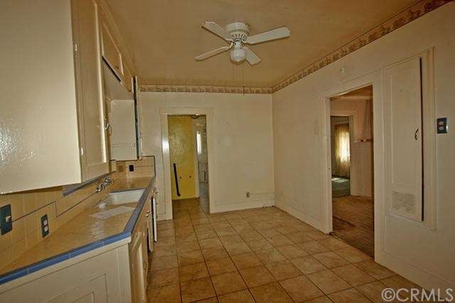 2244 E Stockwell St, Compton, CA 90222 - photo 1