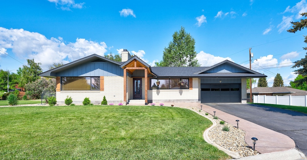 2 N Oregon St, Helena, MT 59601 - photo 1