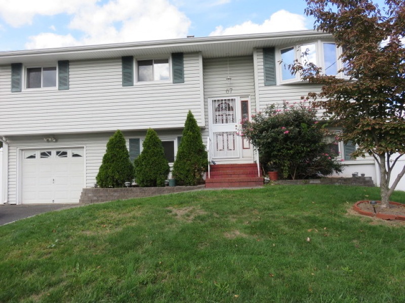 67 12th St, Piscataway, NJ 08854 - photo 1