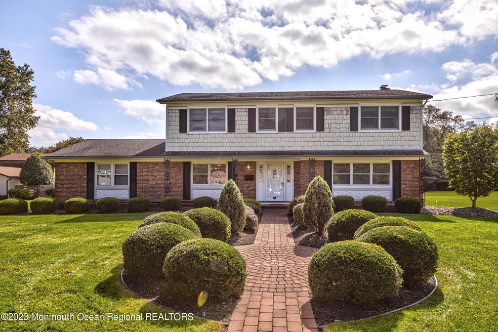 WELCOME HOME TO 61 HIBERNIA WAY